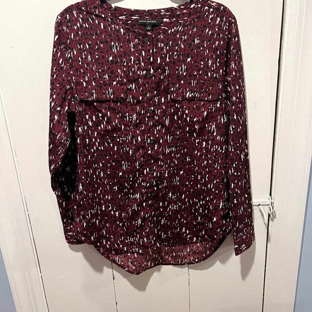 Banana Republic Button-Down Blouse, size L